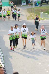 BIB: 974
                            <button type="button" onclick="openModal(3555865)" class="btn btn-primary btn-sm float-right btn-popup" data-toggle="modal" data-target=".modal-high-quality">
                        <i class="fas fa-shopping-cart"></i> Add to Cart
                    </button>
                                            <button type="button" onclick="isThisMe(3555865, true)" class="btn btn-success btn-sm float-right btn-popup btn-isme hidden" data-toggle="tooltip" data-placement="bottom" title="นี่คือรูปของคุณใช่ไหม คลิกที่นี่เพื่อเอาเข้าอัลบั้ม">
                        <i class="fas fa-plus"></i> Add to album
                    </button>
                    <button type="button" onclick="isThisMe(3555865, false)" class="btn btn-warning btn-sm float-right btn-popup btn-isnotme hidden">
                        <i class="fas fa-ban"></i> Remove from album
                    </button>